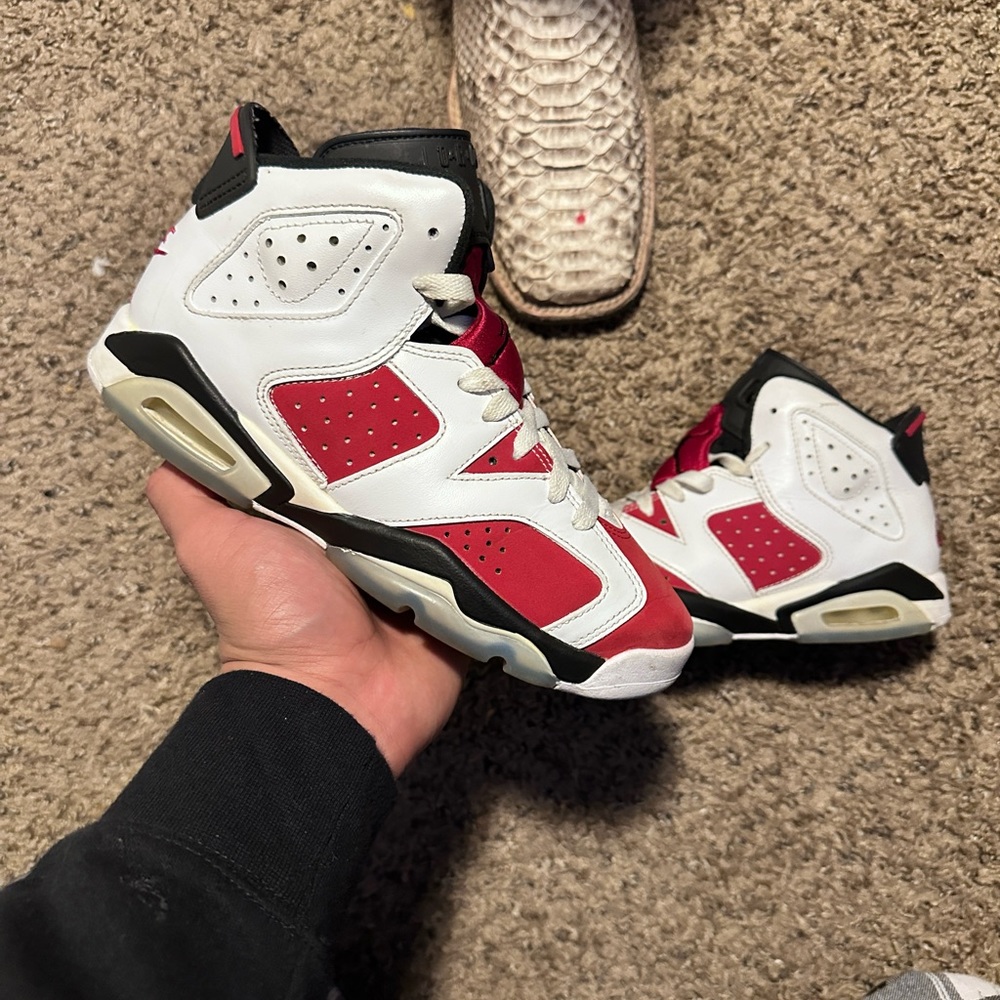 Jordan 6 carmine